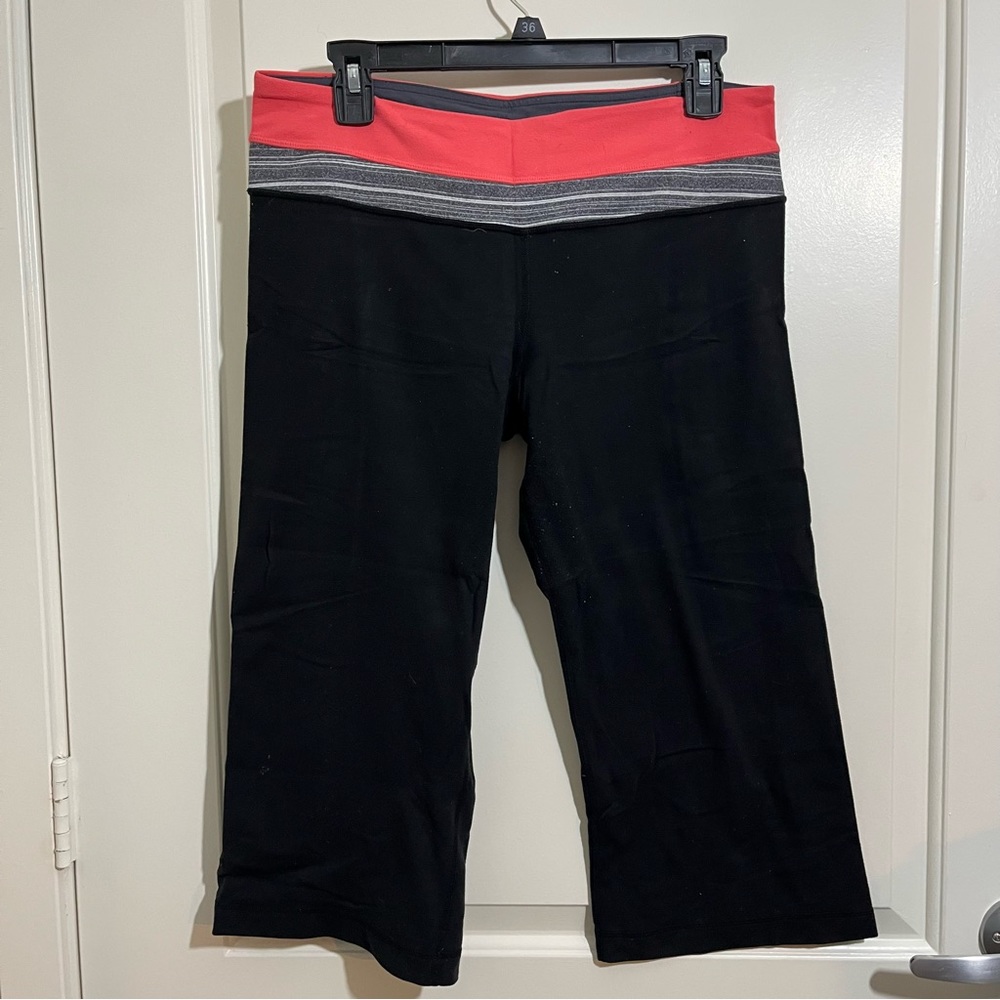Lululemon Cropped Pants
